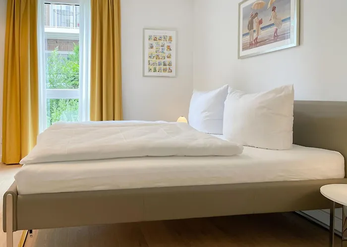 Strandlaeufer * Timmendorfer Strand